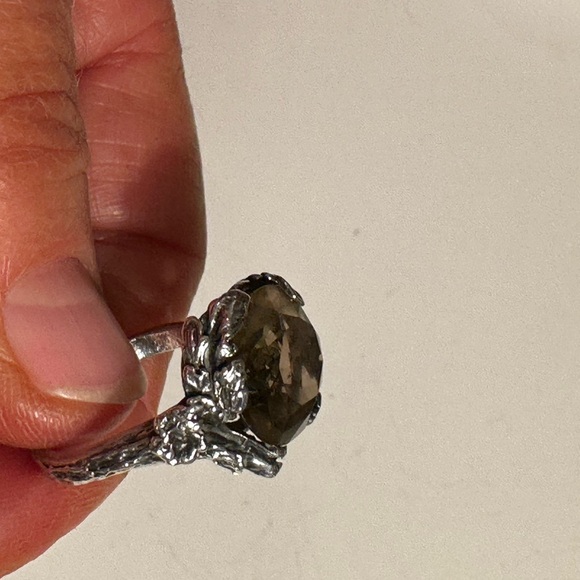 Baroque Stone Silver Ring - Picture 5 of 6